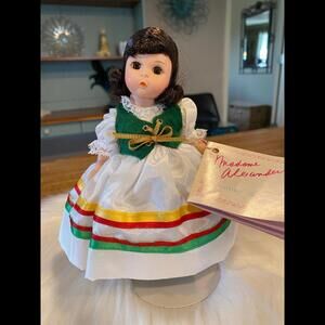 Madame Alexander retired Canada Doll